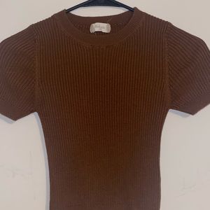 altar’d State brown top || xs
